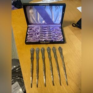 Reed & Barton vintage nut picks set of six in original case